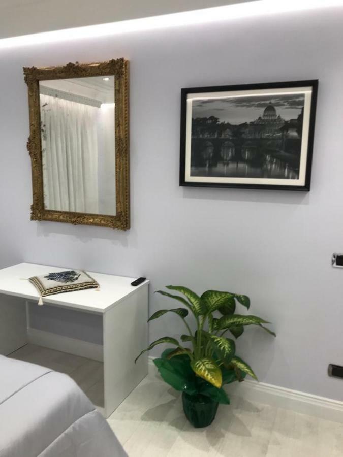 Apartment Ampio Flaviano Dream House Rom